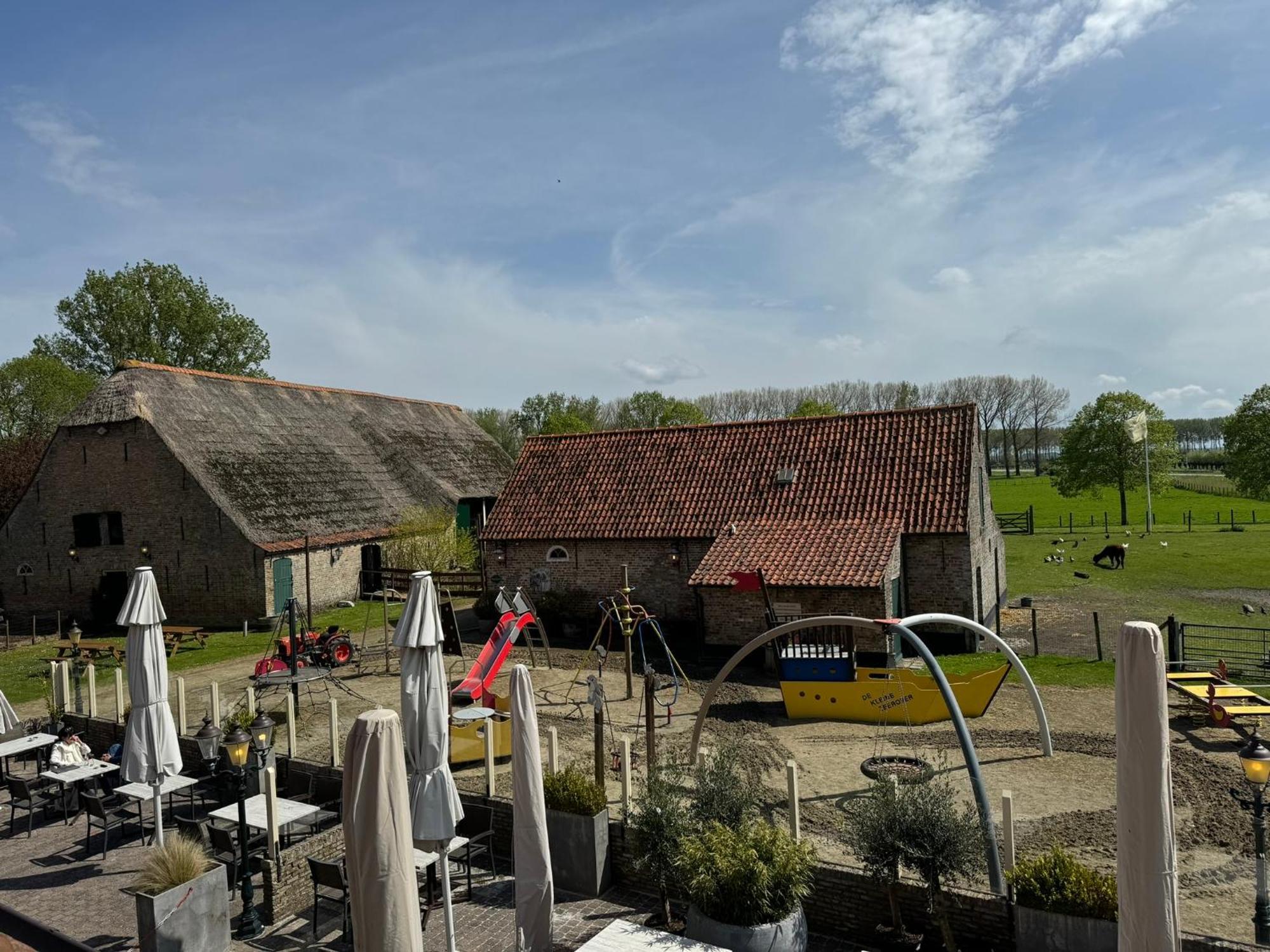 Bed and Breakfast Ouwe Schuure Sluis Exteriér fotografie